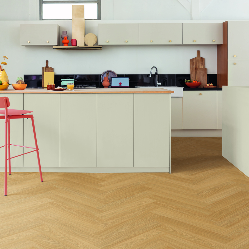 ПВХ-плитка Quick-Step QS Alpha Vinyl CIRO елка AVHBU 40360 Дуб чистый медовый