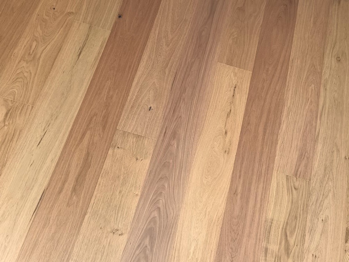 Инженерная доска Wood Bee Дуб Natur Brush Long