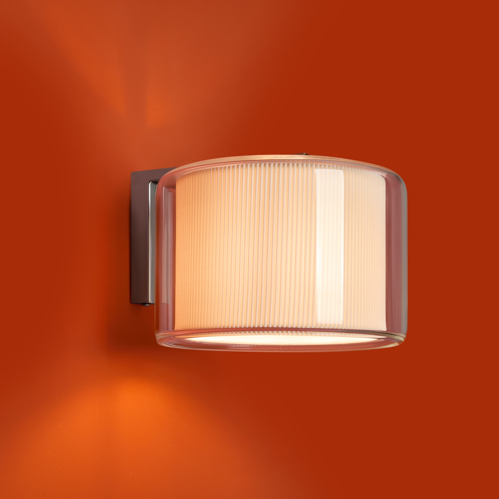 Настенный светильник (бра) Freya FR2055WL-01CH