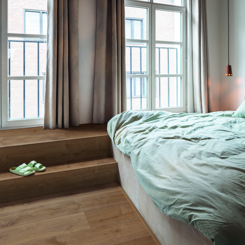 ПВХ-плитка Quick-Step QS Alpha Vinyl BLOOM планка AVMPU 40317 Дуб элегантный дымчатый