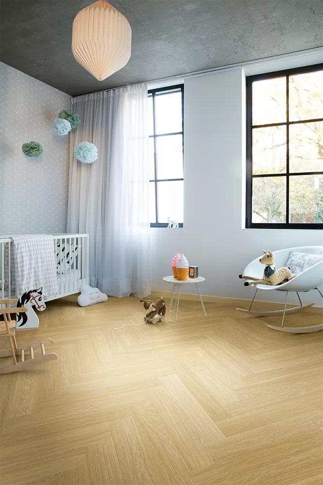 ПВХ-плитка Quick-Step Дуб безмятежный натуральный cредний Pristine SGHBC20332