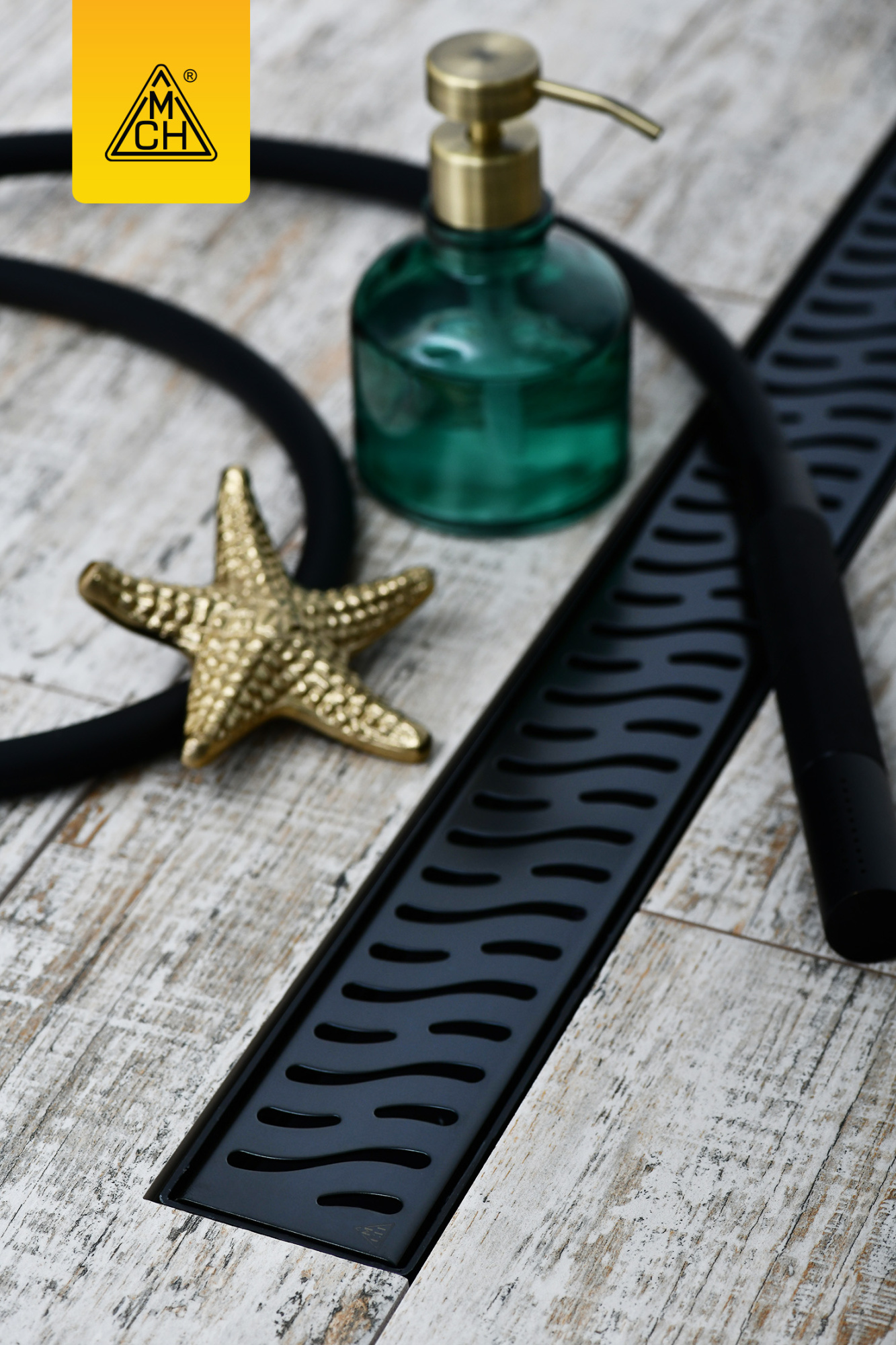 Душевой лоток 65 см Creto Zigzag CRE-650 ZB-P с решеткой, черный